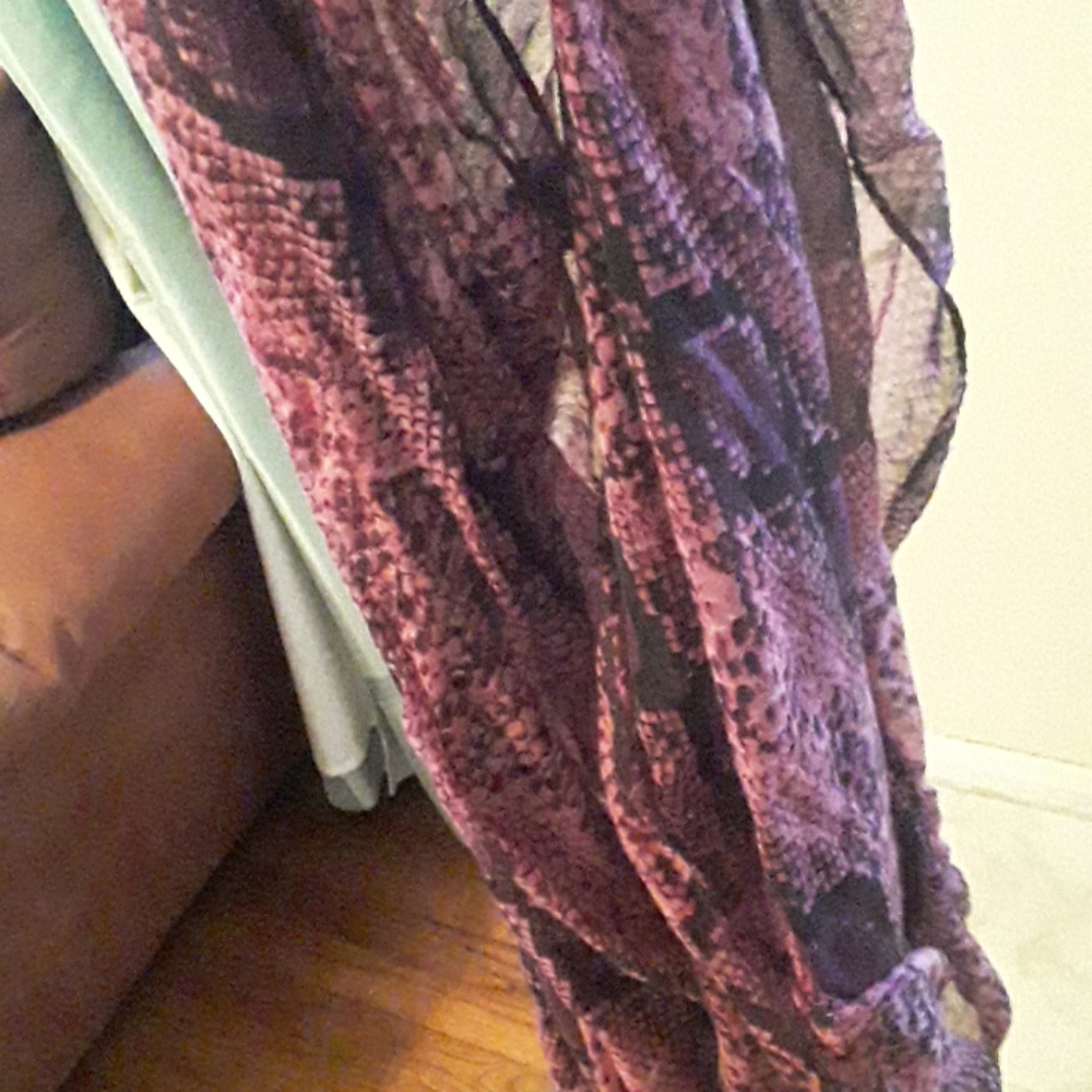 Versatile Purple Scarf - Picture 3 of 3